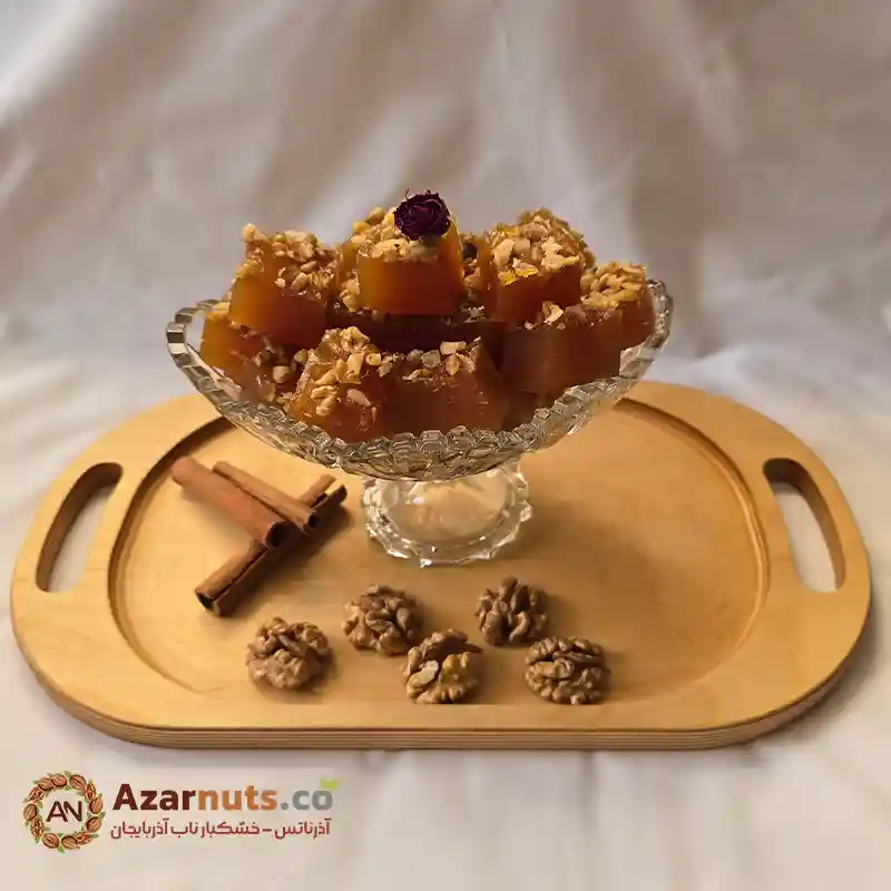 سوجوق با مغز گردو